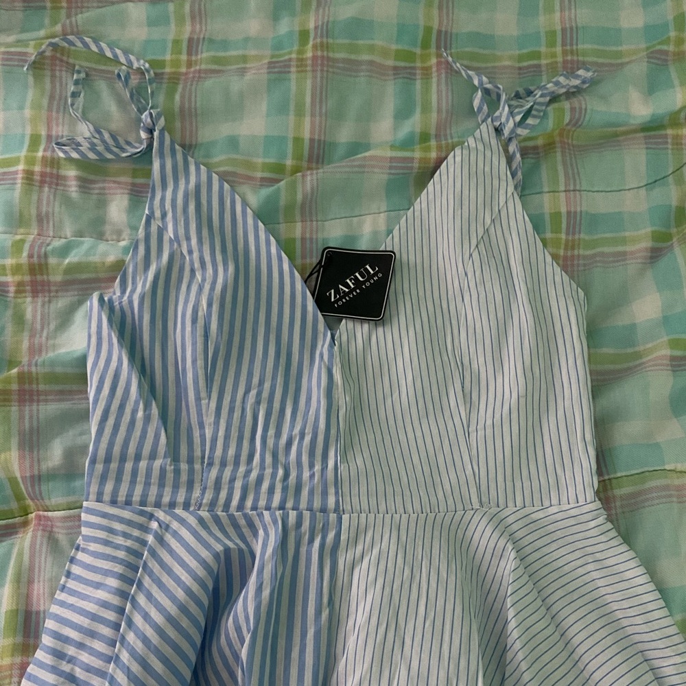 😍NEW Color Block Blouse WITH TAG